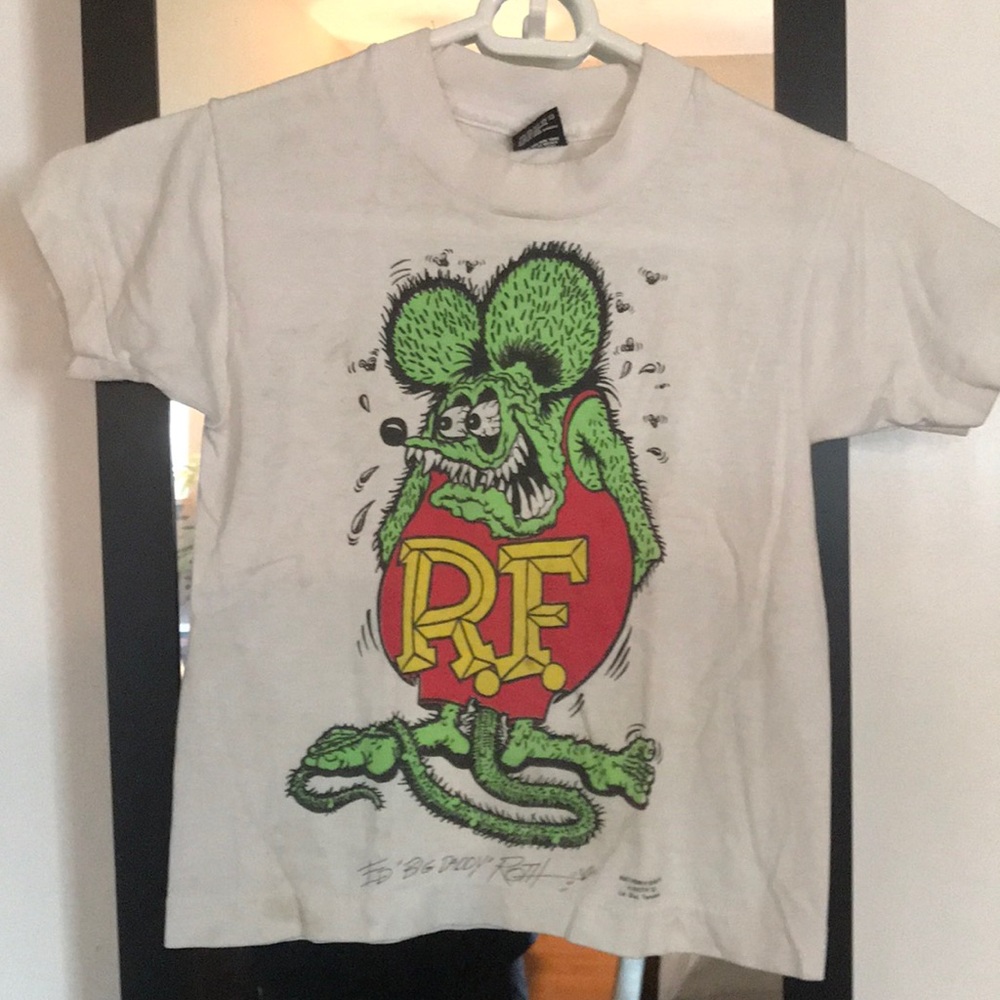 SOLD🌈Ed “Big Daddy” Roth Rat Fink kids tee